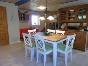 Dining - Haus in Zimmert mit Terrasse, Grill und Garten by Interhome (Rieseby)