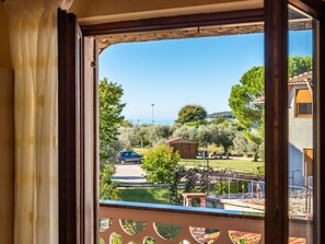 Interior - Wohnung in Fažana mit Grill, Garten und Terrasse by Interhome (Fažana)