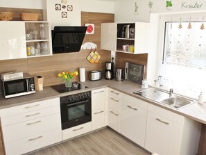 Fridge, microwave, oven, dishwasher - Kremperhuus Haus by Interhome (Risum-Lindholm)
