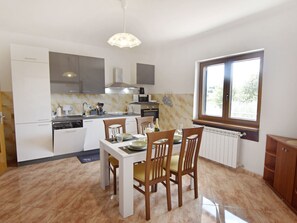 Fridge, microwave, oven, dishwasher