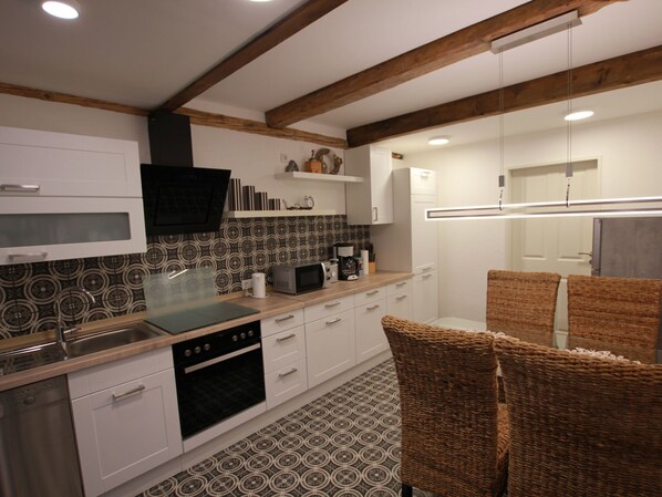 Fridge, microwave, oven, dishwasher - Weideblick by Interhome (Langen)