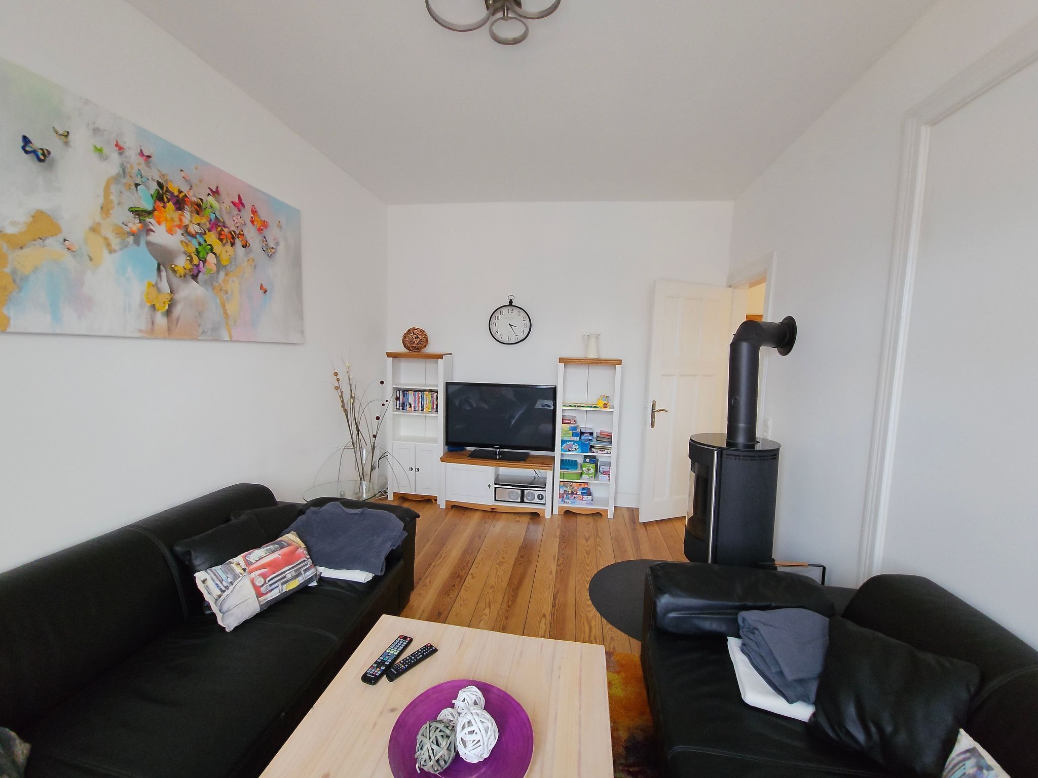 TV, fireplace, DVD player