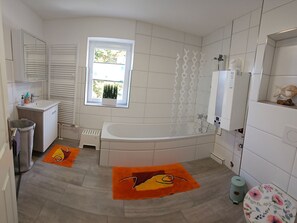 Bathroom - Urlaub an der Küste by Interhome (Schönkirchen)
