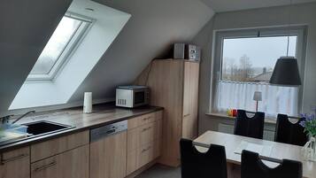 Fridge, microwave, oven, dishwasher
