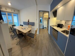 Dining - 2-Zimmer Ferienwohn. by Interhome (Leukerbad)