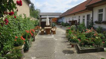 Restauration extérieure