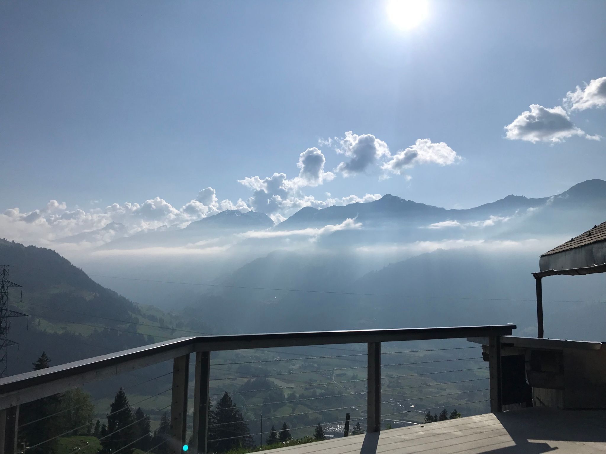 المنطقة المحيطة بالمنشأة