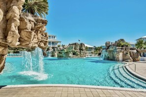 Pool - 30A ☀️ 4 Bikes  | Huge Resort Style Pool | Gated Community 1/2 mile to Beach☀️Beach Equip (Santa Rosa Beach)