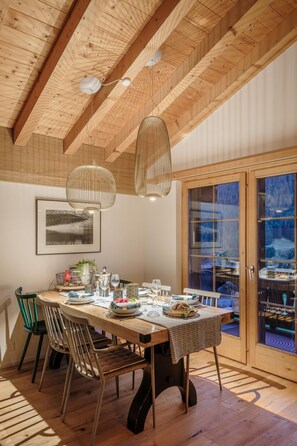 Dining - Blue Alpine Lodge by Interhome (Rueras Dieni)