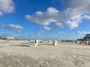 Beach - Nordlicht by Interhome (Vollerwiek)
