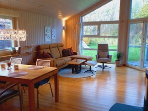 DVD player - Wetternweg 8 by Interhome (Osterbruch)