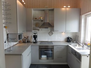 Fridge, microwave, oven, dishwasher - Wetternweg 8 by Interhome (Osterbruch)