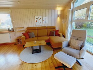 DVD player - Wetternweg 8 by Interhome (Osterbruch)