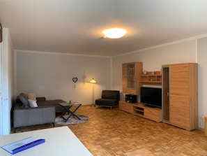 Fernseher, DVD-Player