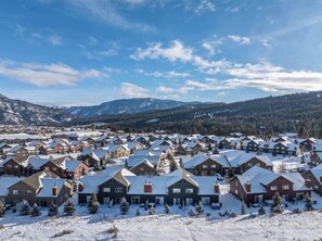 Exterior - The Drift at Firelight | Private Hot Tub + Walk to Town Center (Big Sky)