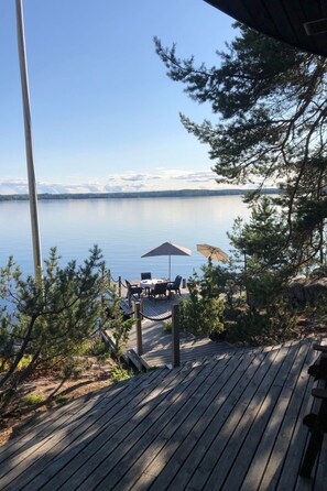 Outdoor dining - Villa Lakeside by Interhome (Länsi-Teisko)