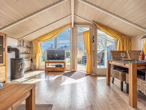 Fernseher, Kamin