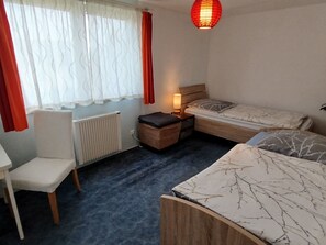 Internet - Haus im Grünen by Interhome (Velten)