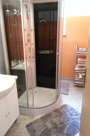 Towels - 2 Ferienhaus Gassner in Navis by Interhome (Navis)
