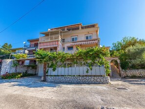 Exterior - Wunderschöne Ferienwohnung in Dramalj und Meerblick by Interhome (Crikvenica/Dramalj)