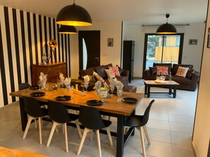 Dining - L Atelier Veulais by Interhome (Veules les Roses)