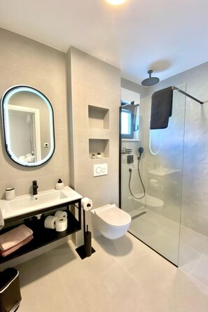 Towels - Villa mit beheiztem Infinity-Pool und Massagedüsen by Interhome (Podstrana)