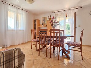 Dining - "Viola" mit Balkon by Interhome (Novigrad (Istra))