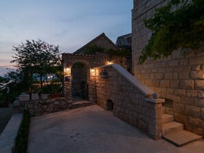 Property grounds - für drei Personen by Interhome (Omiš)