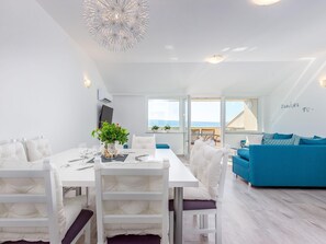 Dining - apartment "Vila Veronique 7" by Interhome (Crikvenica/Dramalj)