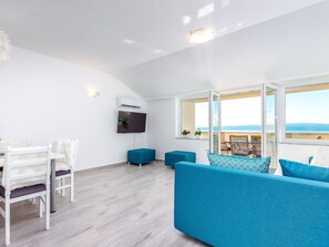Living area - apartment "Vila Veronique 7" by Interhome (Crikvenica/Dramalj)