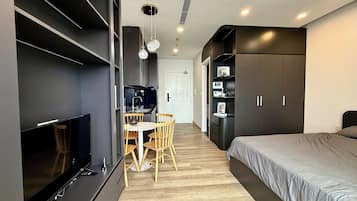 ๋๋ญ์ค ์ํํธ | ๋ฌด๋ฃ WiFi, ์นจ๋ ์ํธ