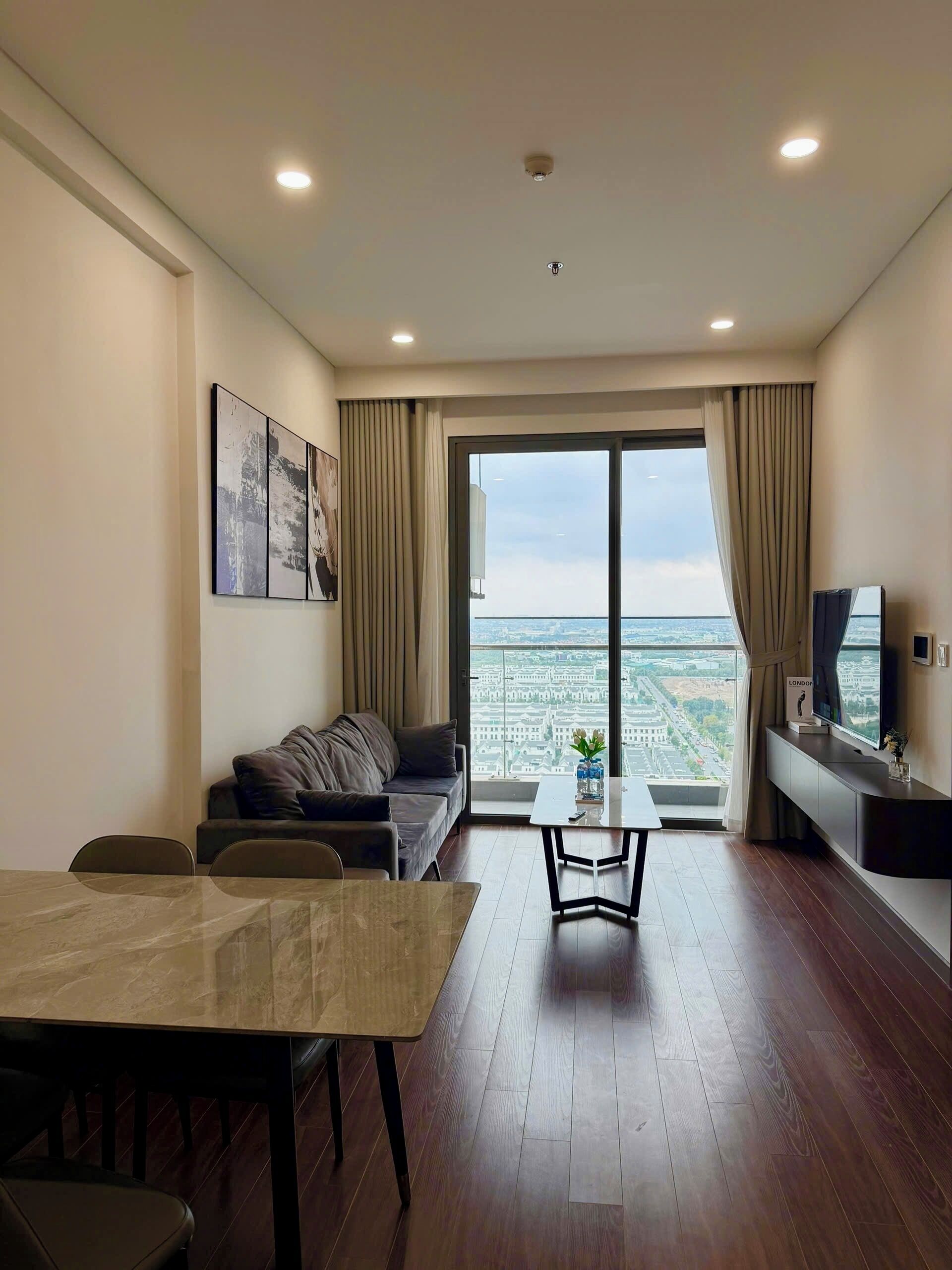 Premium Apartment | Free WiFi, bed sheets