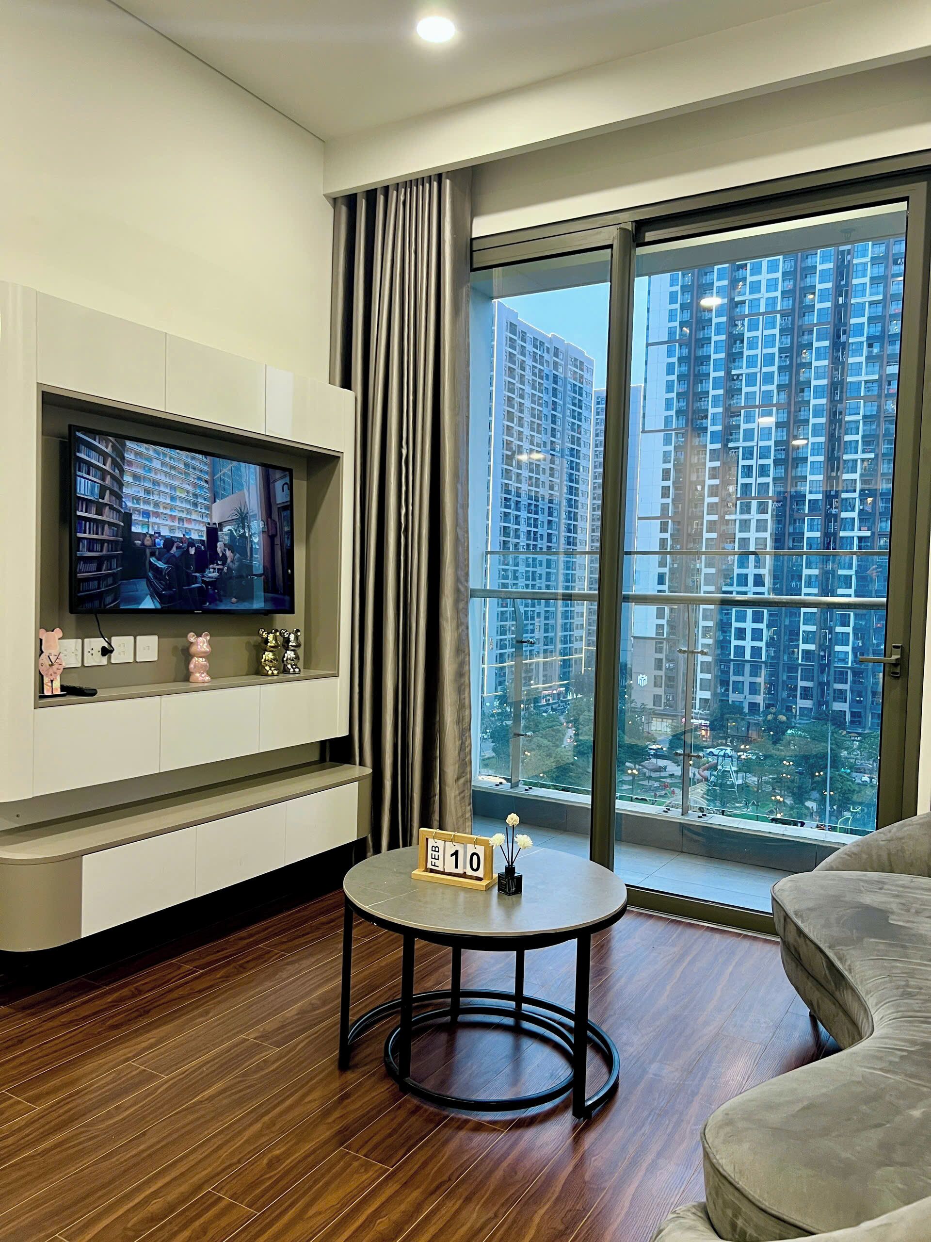 Luxury Apartment | Living area