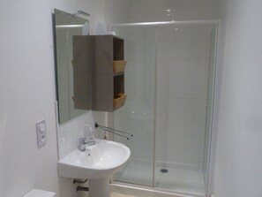 Towels - La Ferme des Paons by Interhome (Montagudet)