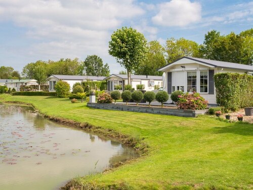 Ferienchalet an der Grenze zwischen Brabant und Zeeland by Interhome