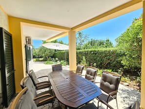Outdoor dining - Wohnung für 8 Personen, 150m vom Strand entfernt by Interhome (Novi Vinodolski)
