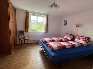 2 Schlafzimmer, Internetzugang