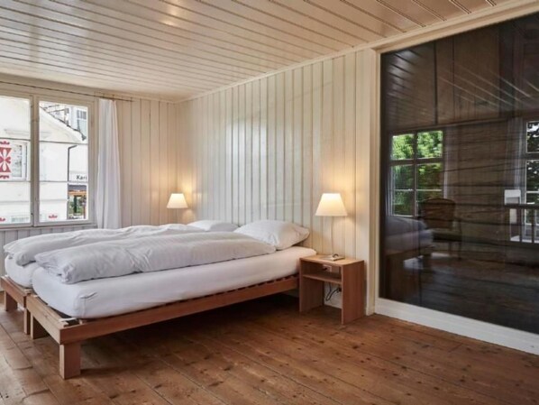 Internet - Fischer oben by Interhome (Romanshorn)