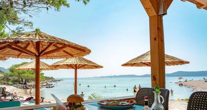 Mobilheim direkt am Strand by Interhome