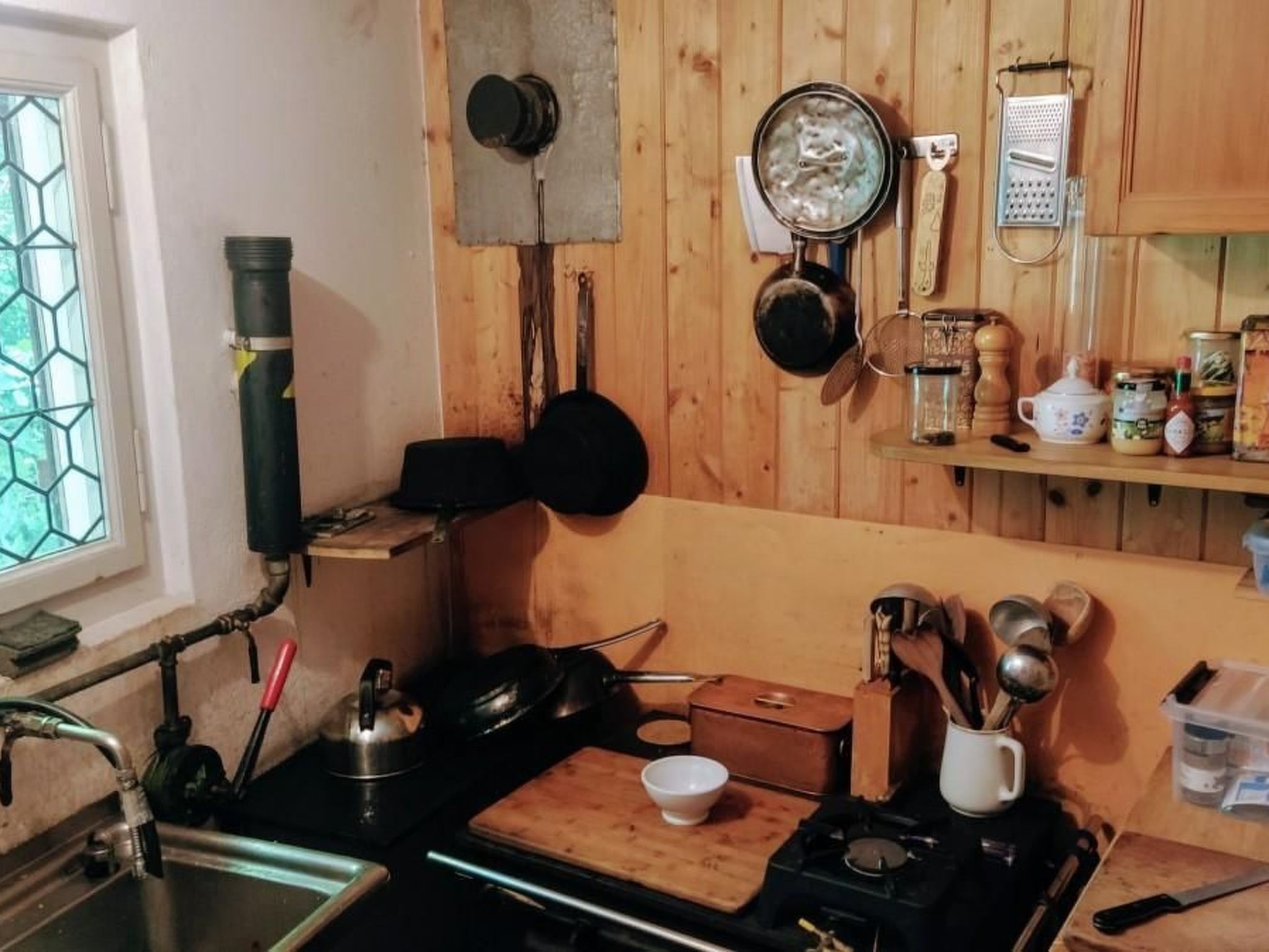 Kühlschrank, Kochgeschirr/Geschirr/Besteck