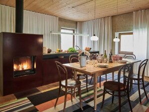 تناول الطعام