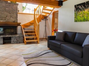 Télévision, cheminée