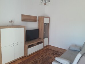 TV - "Biserka" direkt am Strand by Interhome (Rogoznica)