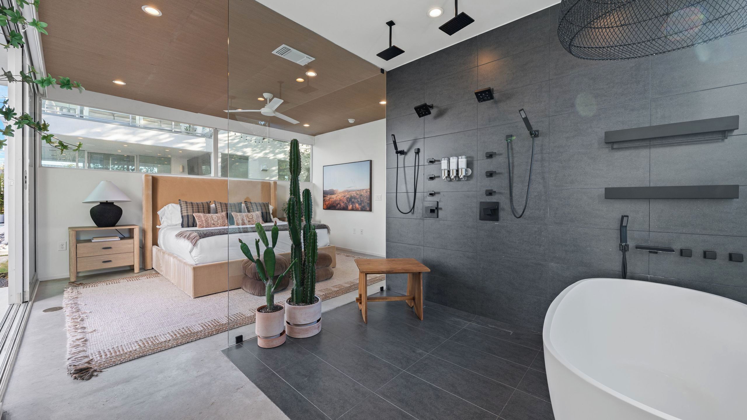 House (Multiple Bedrooms) | Interior