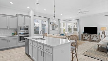 Nhà (3 Bedrooms) | Nội thất