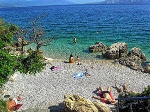 Beach - "Ana" mit Blick auf das Wasser by Interhome (Novi Vinodolski)
