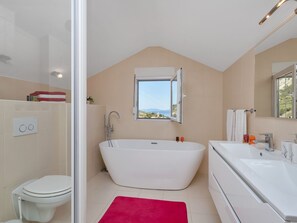 Towels - Villa "Lilly" mit Infinity-Pool by Interhome (Podgora)