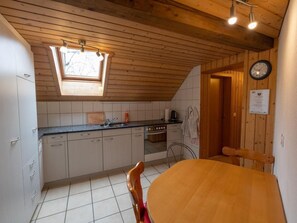 Fridge, cookware/dishes/utensils - Muessache by Interhome (Walterswil BE)