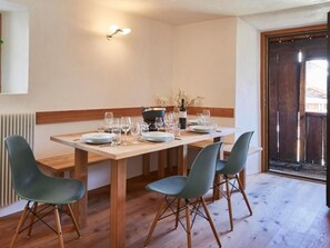 تناول الطعام