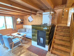 Televisie en een open haard